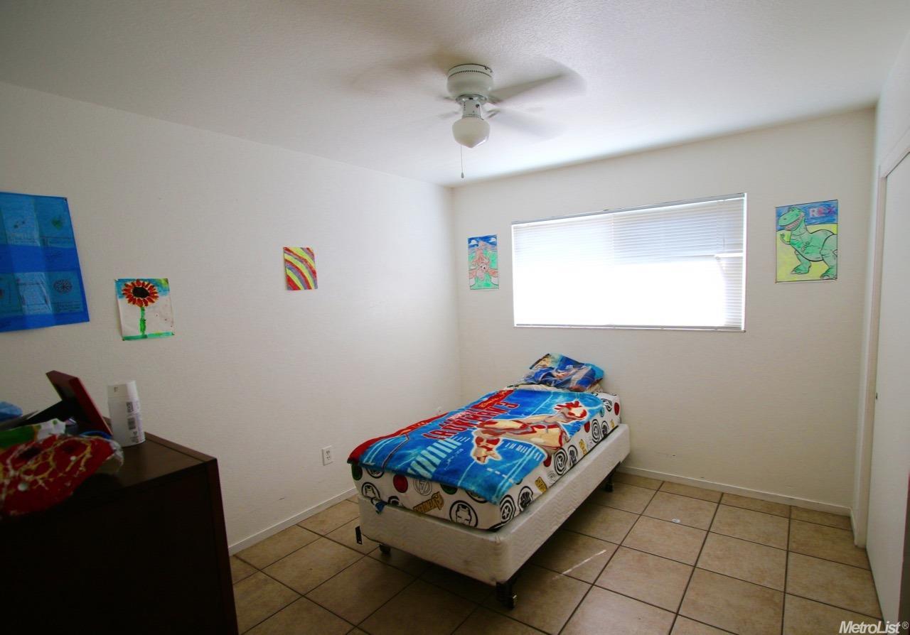 2716 Carver Rd, Modesto, CA 95351 photo 8