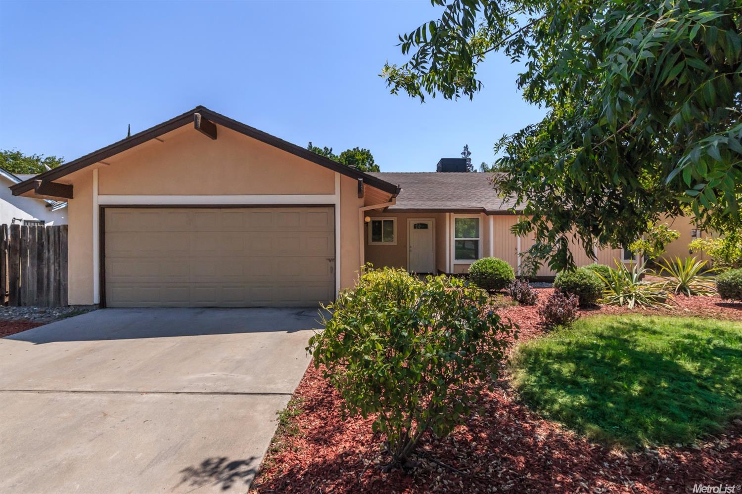 3716 Carver Rd, Modesto, CA 95356 photo 2