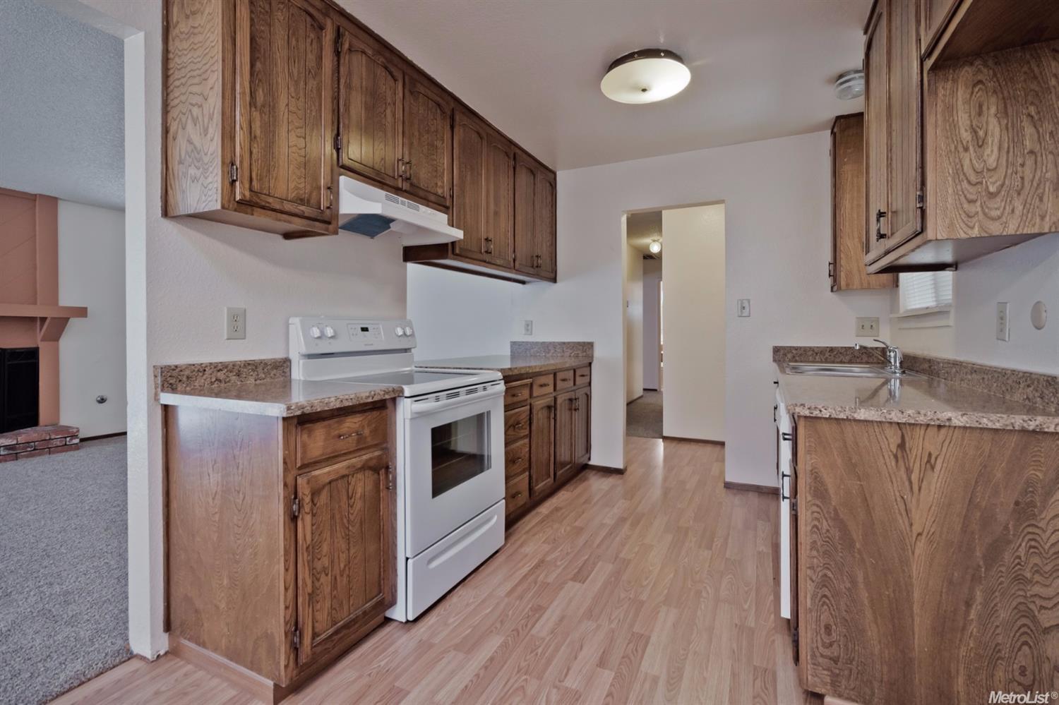 3716 Carver Rd, Modesto, CA 95356 photo 6