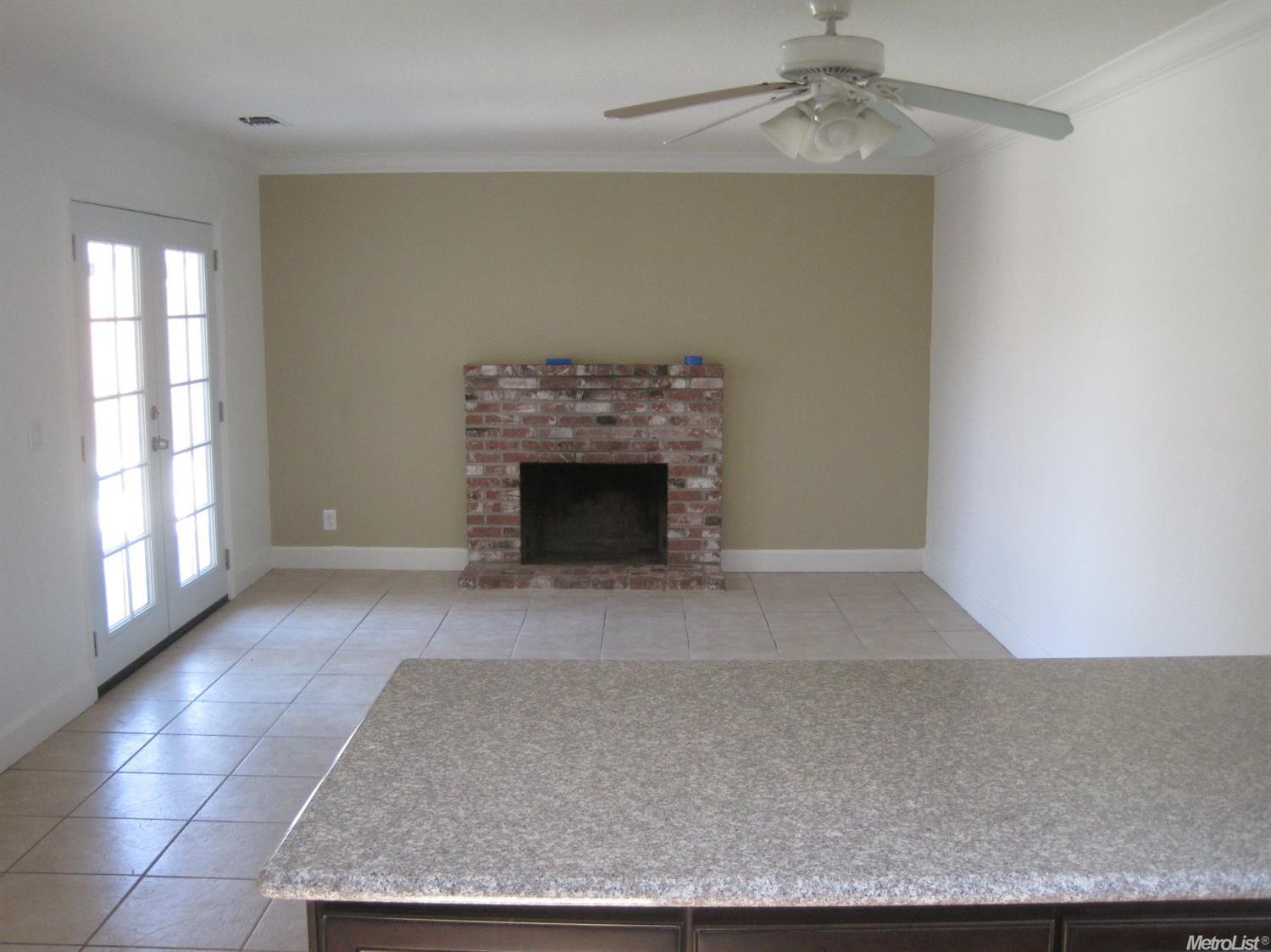 1577 Barbara Way, Manteca, CA 95336 photo 6
