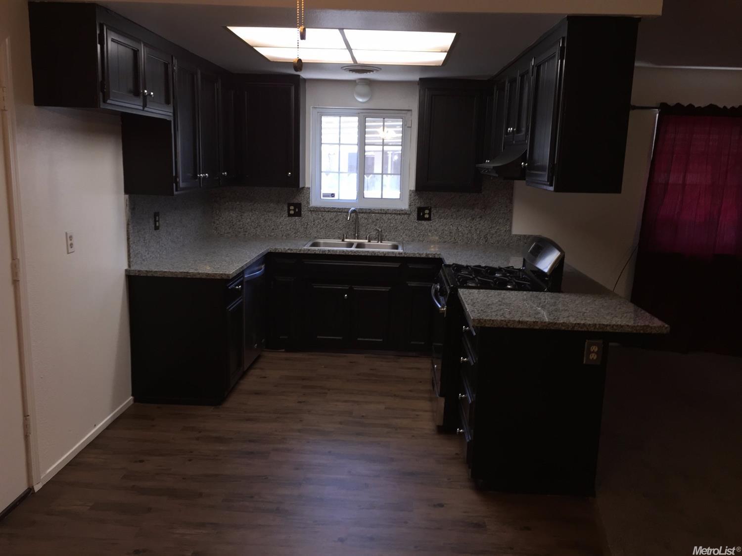 2813 Starling Dr, Ceres, CA 95307 photo 3