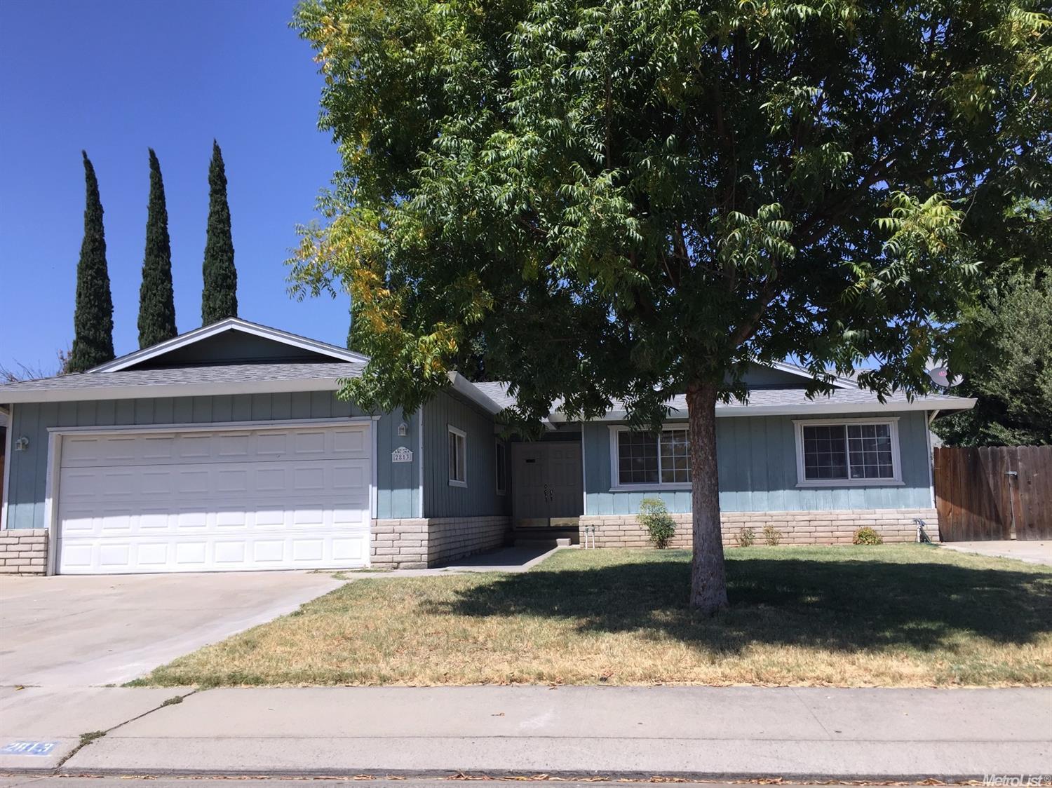 2813 Starling Dr, Ceres, CA 95307 photo 2