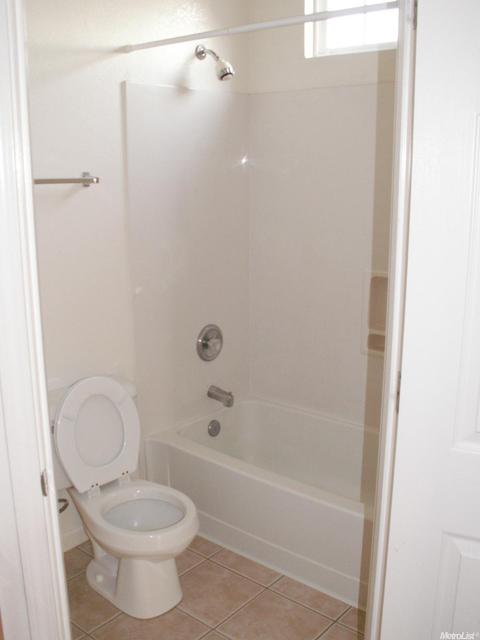 2233 Gary Ln, Tracy, CA 95377 photo 17
