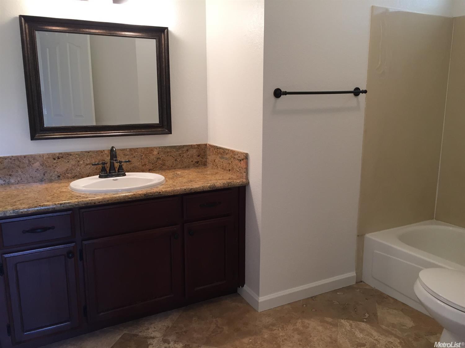861 Lassen Ct, Tracy, CA 95376 photo 13
