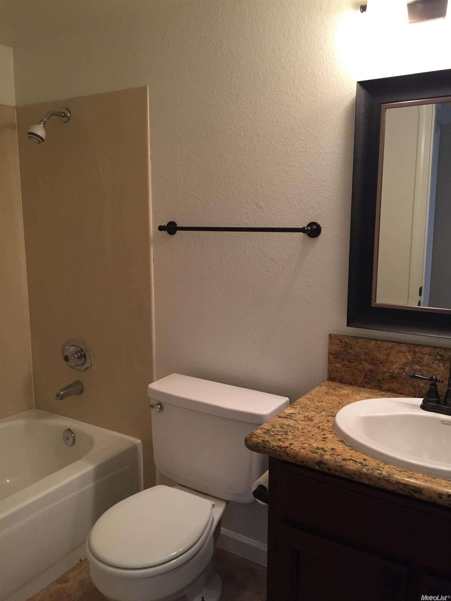 861 Lassen Ct, Tracy, CA 95376 photo 11