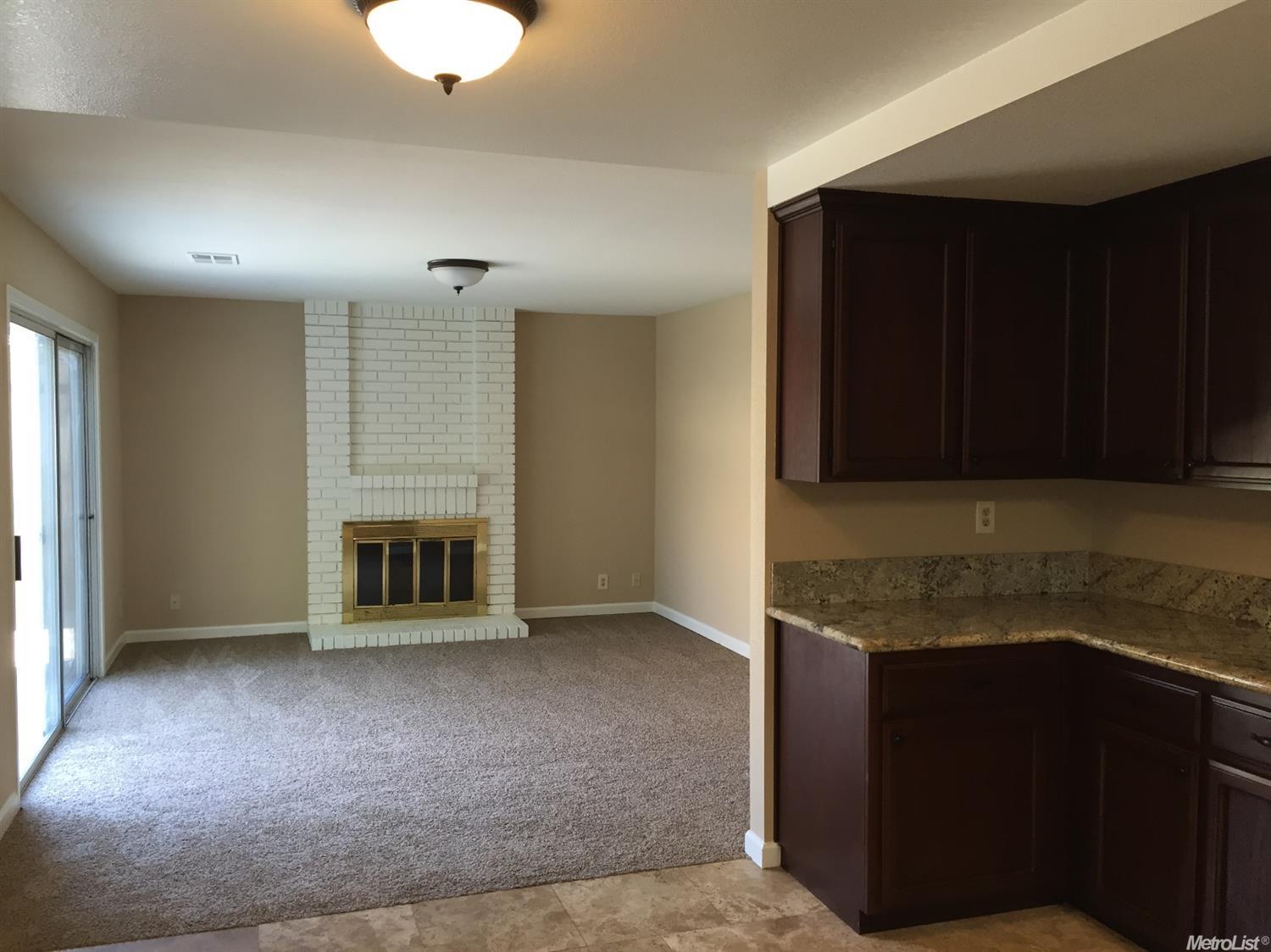 861 Lassen Ct, Tracy, CA 95376 photo 3