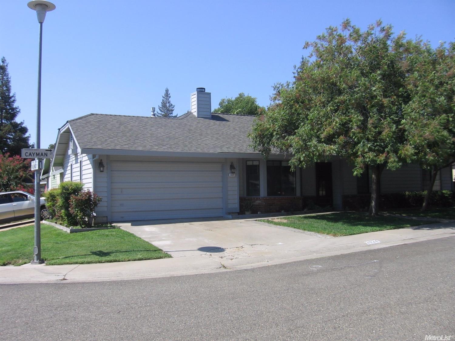 3824 Cayman Ct, Antelope, CA 95843 photo 2
