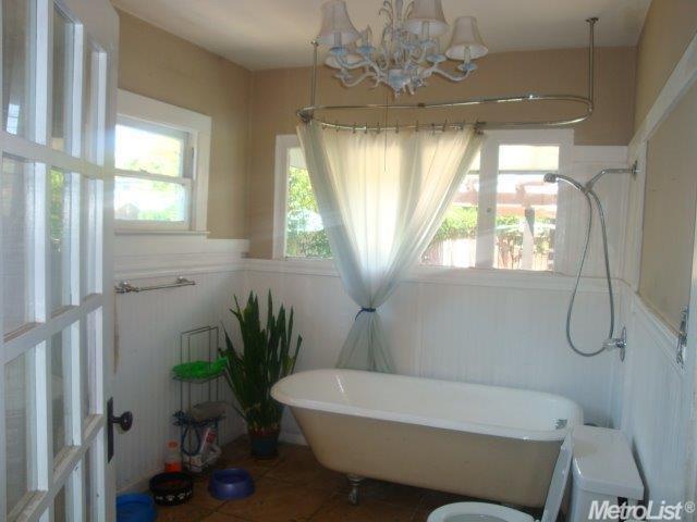 521 Foy St, Modesto, CA 95354 photo 11