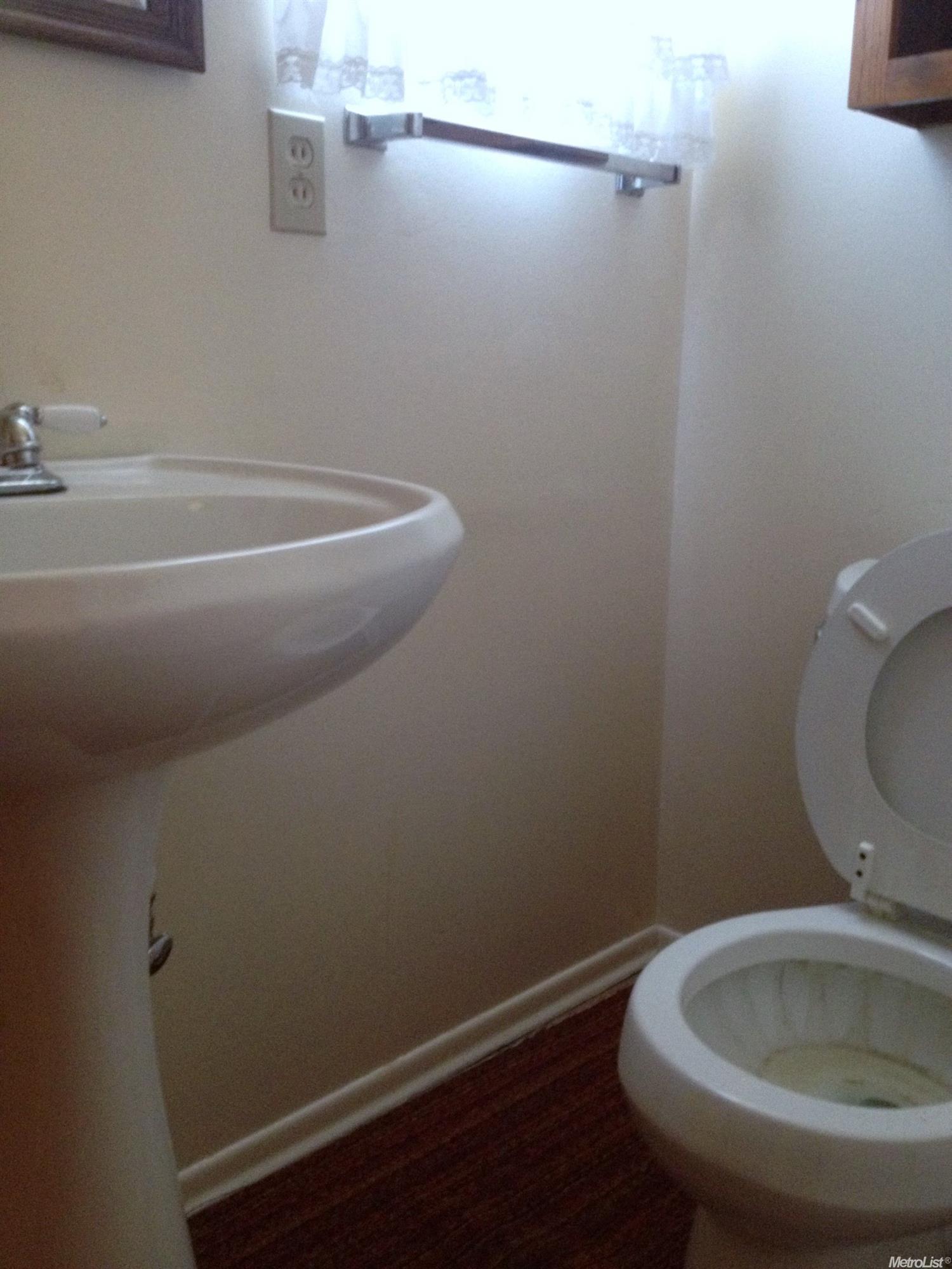 2941 Garfield Ave, Carmichael, CA 95608 photo 12