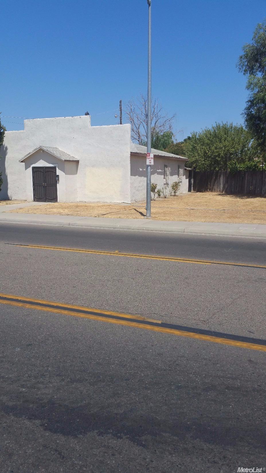 1101 Sunrise Ave, Madera, CA 93638 photo 1
