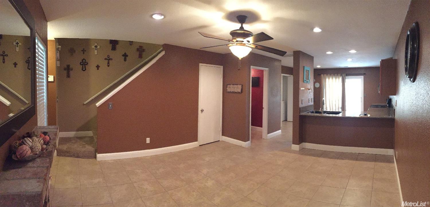3056 Andre Ln, Turlock, CA 95382 photo 2