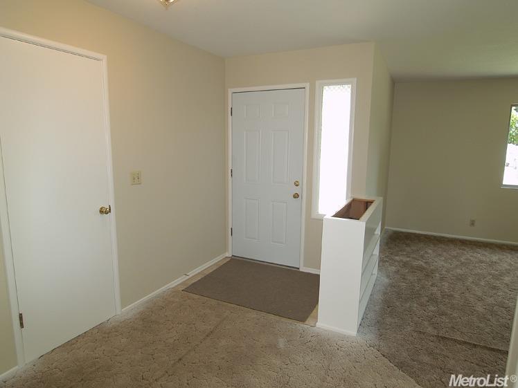 1900 Michel Ave, Modesto, CA 95358 photo 3
