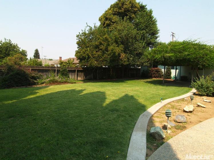1900 Michel Ave, Modesto, CA 95358 photo 22