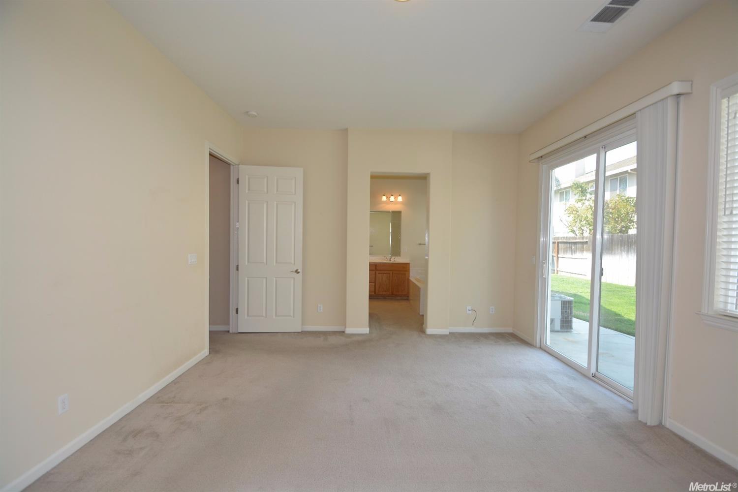 3021 Knightsbridge Ct, Modesto, CA 95355 photo 19