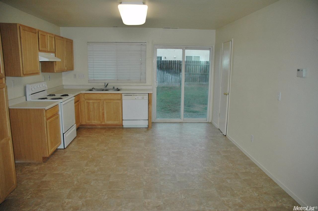 3748 Morningside Ave, Merced, CA 95348 photo 3