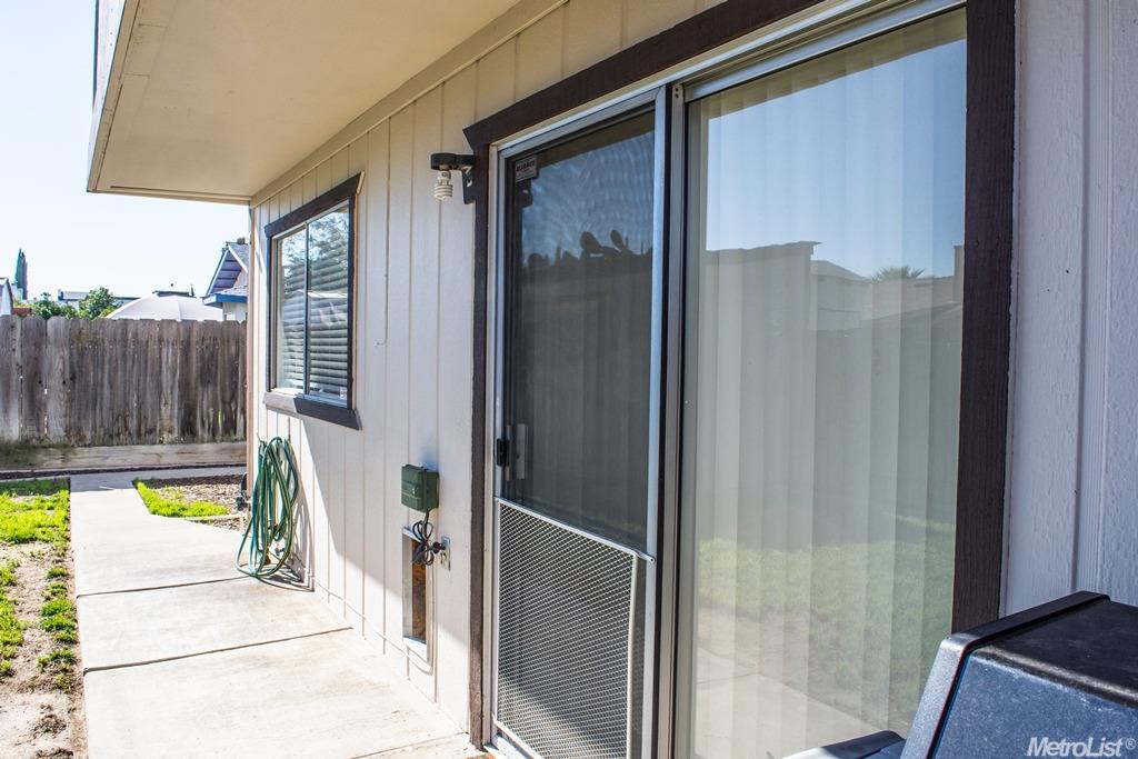 1642 Joseph Ln, Ceres, CA 95307 photo 11
