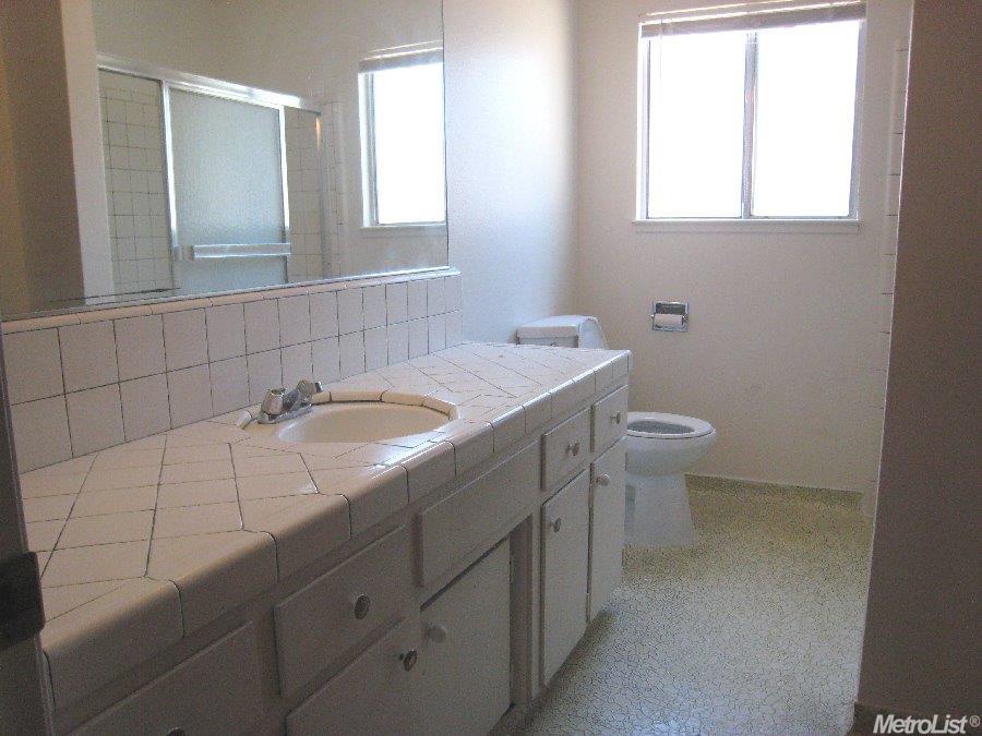 Undisclosed, Modesto, CA 95355 photo 6