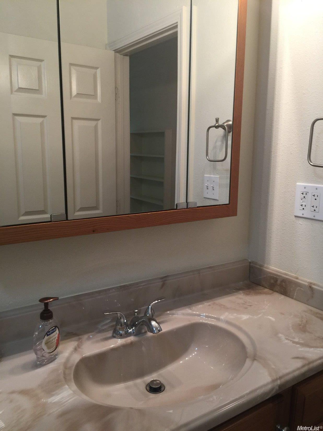 601 William St, Vacaville, CA 95688 photo 8