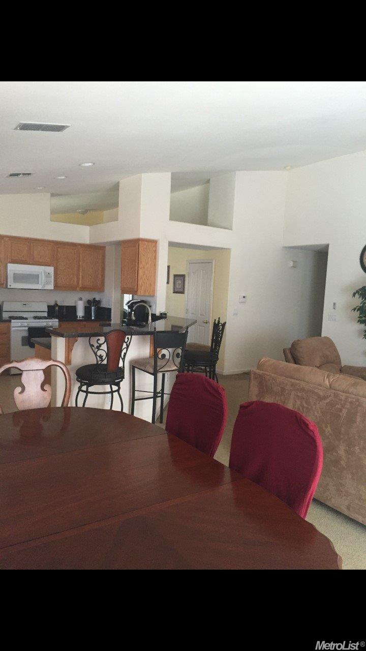910 Norman Dr, Manteca, CA 95336 photo 14