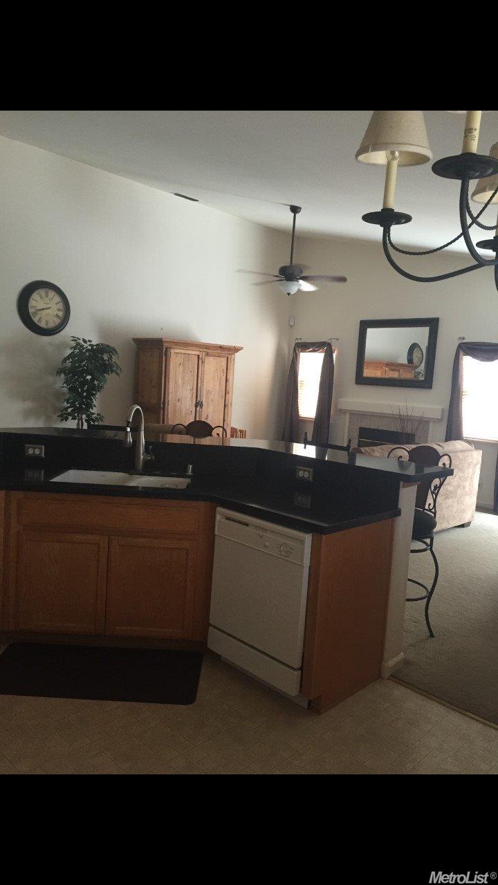 910 Norman Dr, Manteca, CA 95336 photo 13