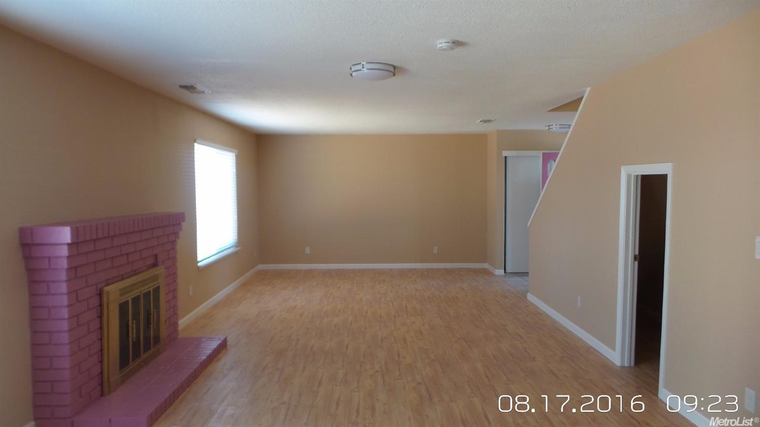 7111 Cardenas Way, Sacramento, CA 95828 photo 4