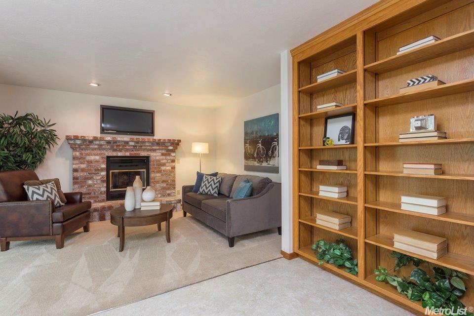 2218 Lassen Pl, Davis, CA 95616 photo 8