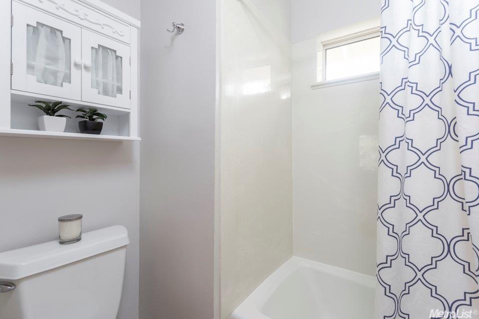 2218 Lassen Pl, Davis, CA 95616 photo 16