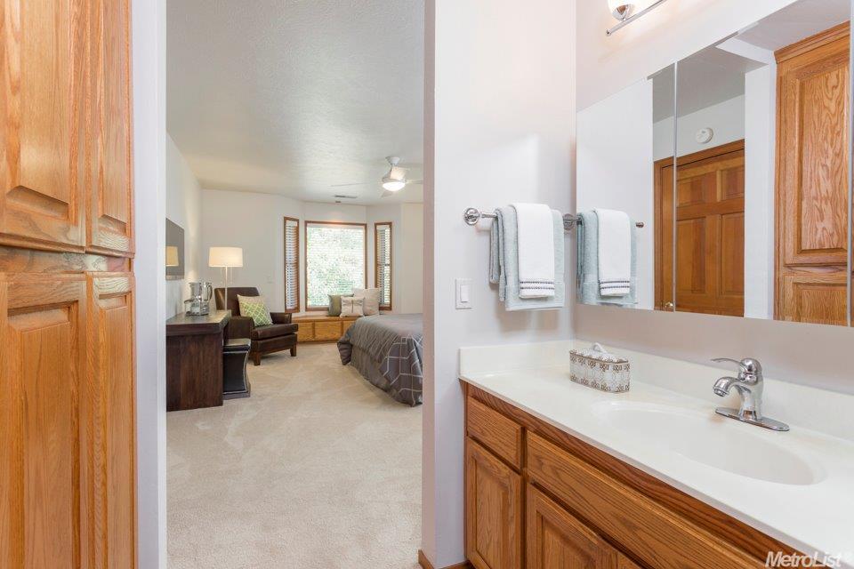 2218 Lassen Pl, Davis, CA 95616 photo 17