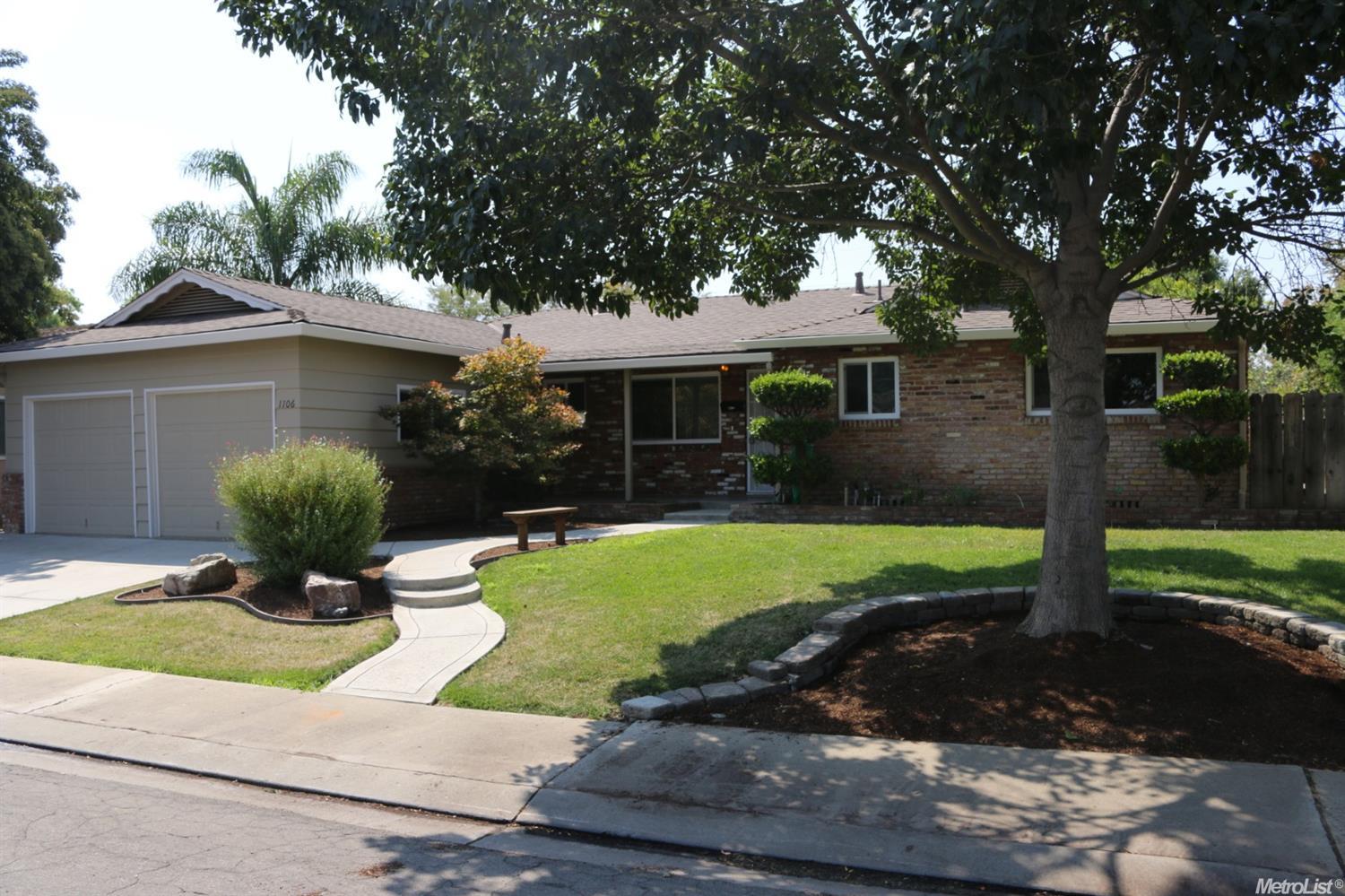 1106 Durant St, Modesto, CA 95350 photo 1