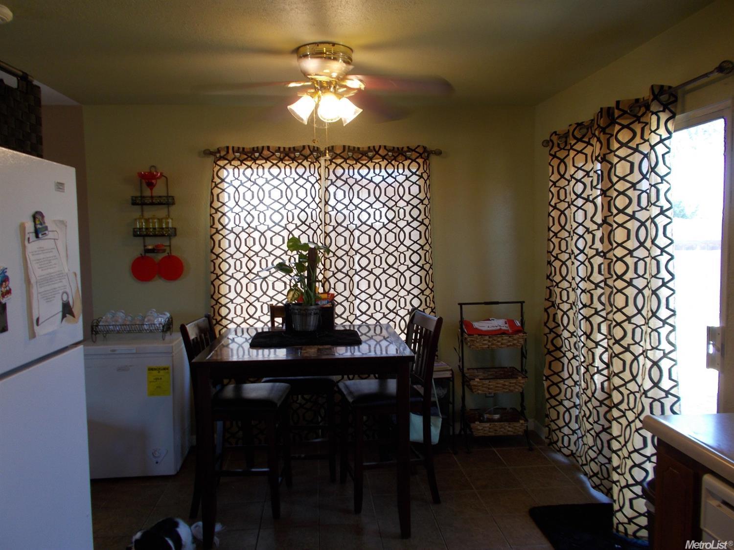 3908 Woodview Dr, Ceres, CA 95307 photo 5