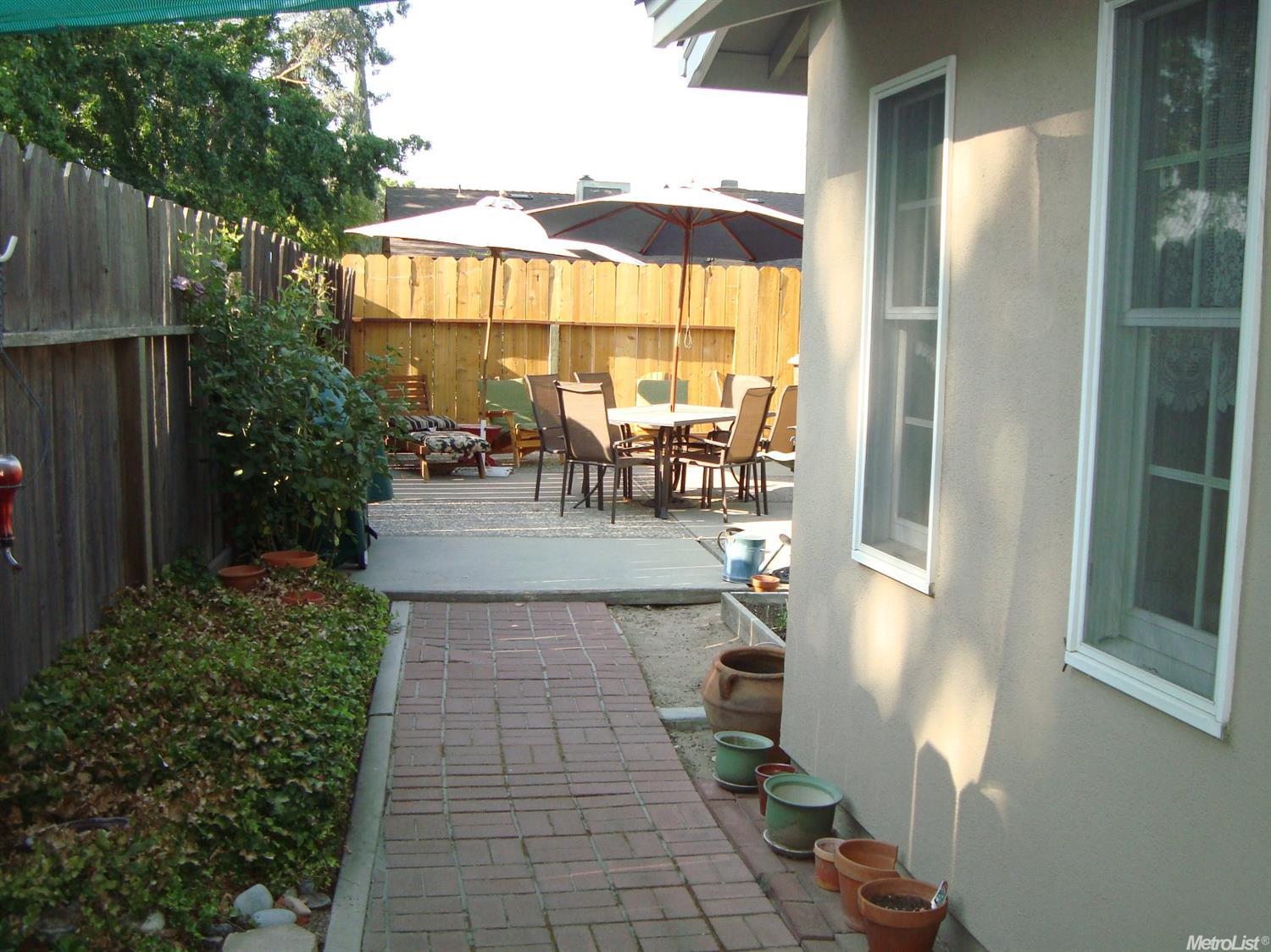 325 Miles Ct, Turlock, CA 95382 photo 22