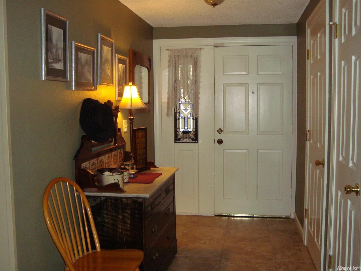 325 Miles Ct, Turlock, CA 95382 photo 4