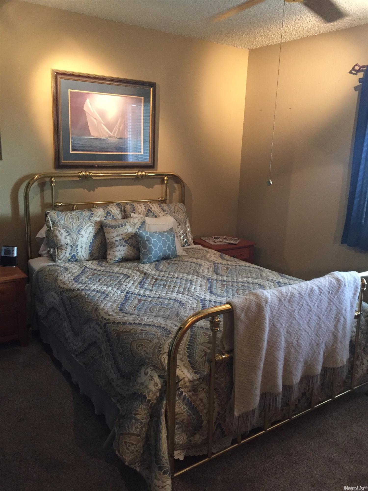 325 Miles Ct, Turlock, CA 95382 photo 14