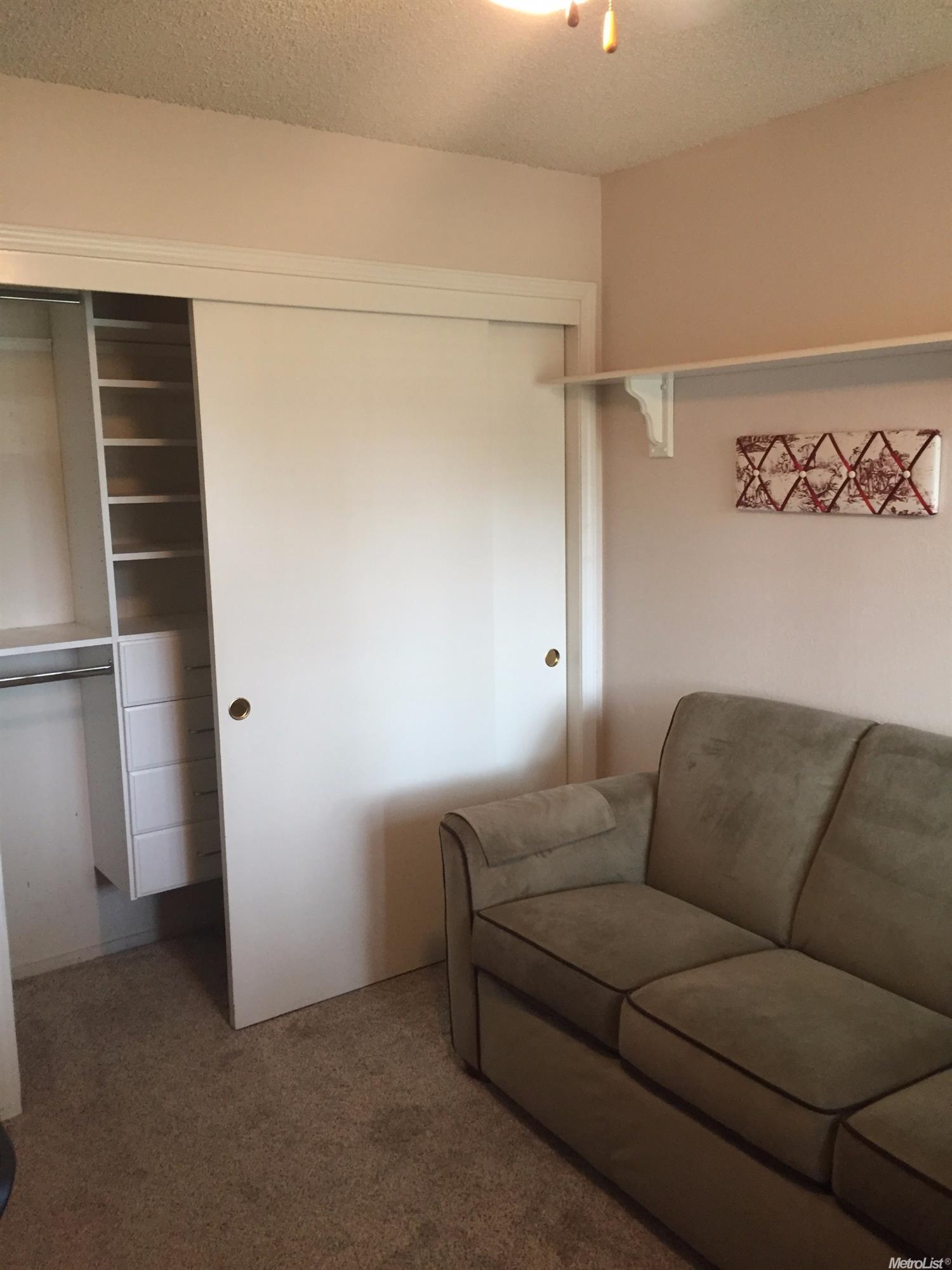 325 Miles Ct, Turlock, CA 95382 photo 12