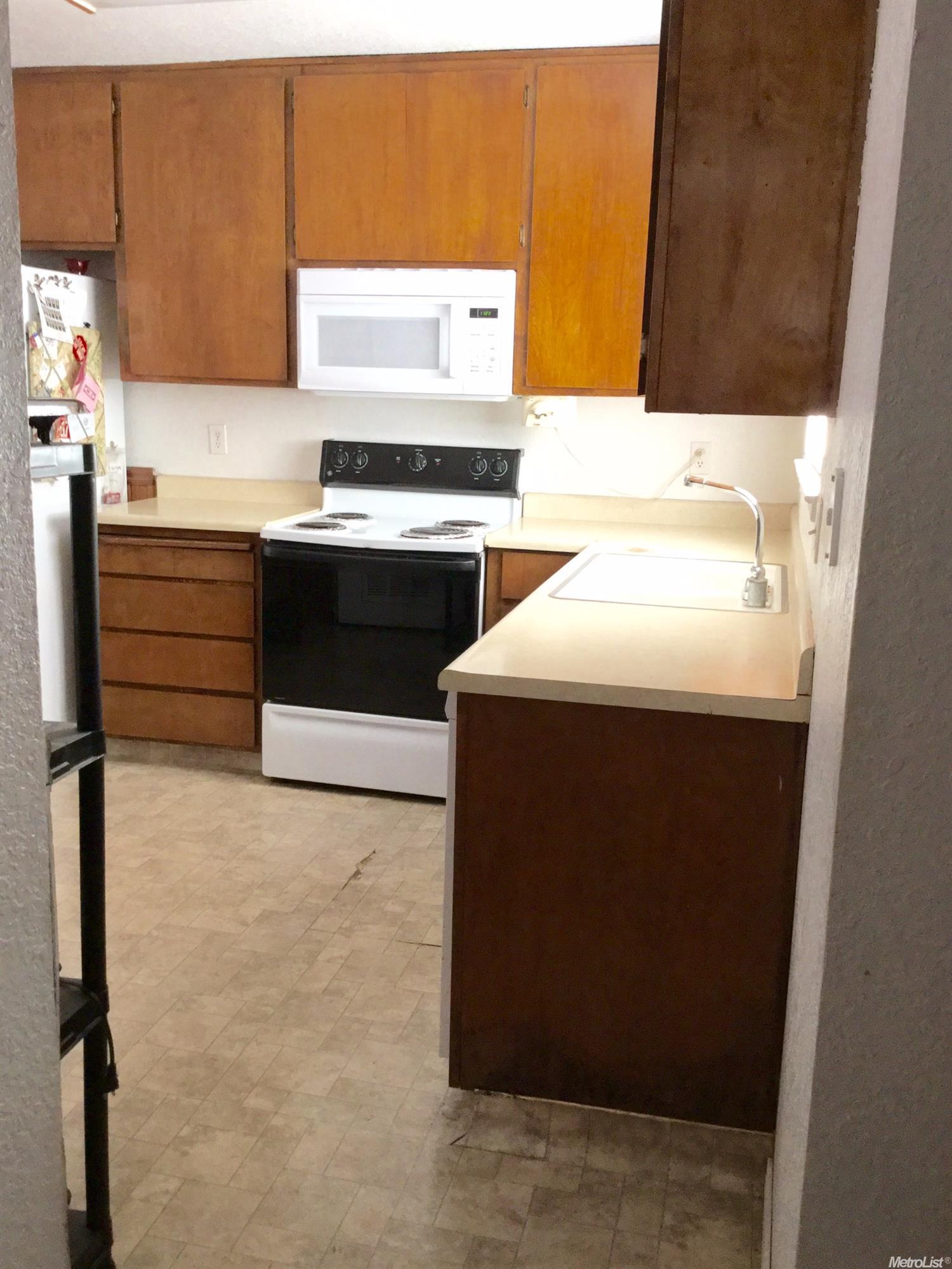 1725 Waldo Ct, Modesto, CA 95358 photo 7