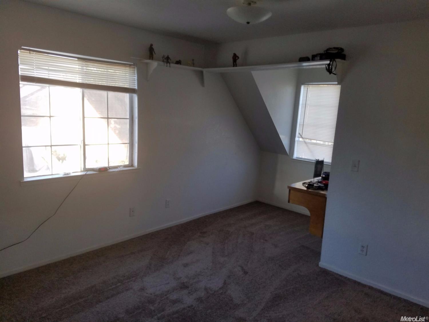1725 Waldo Ct, Modesto, CA 95358 photo 10