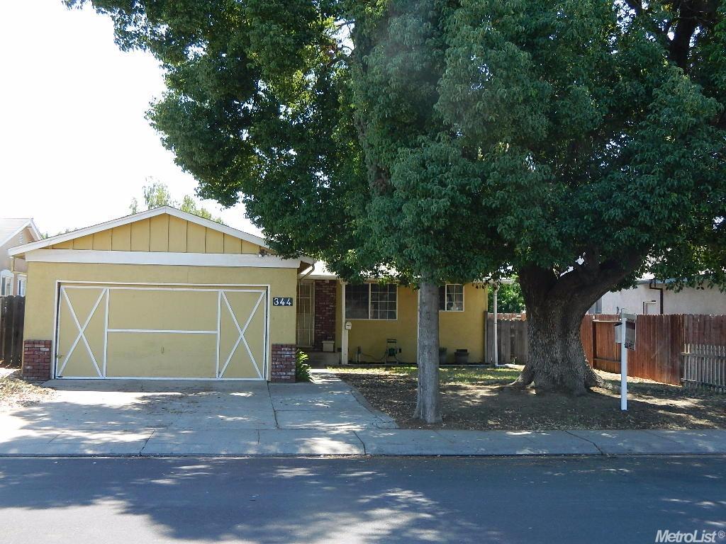 344 Marty Dr, Manteca, CA 95336 photo 1