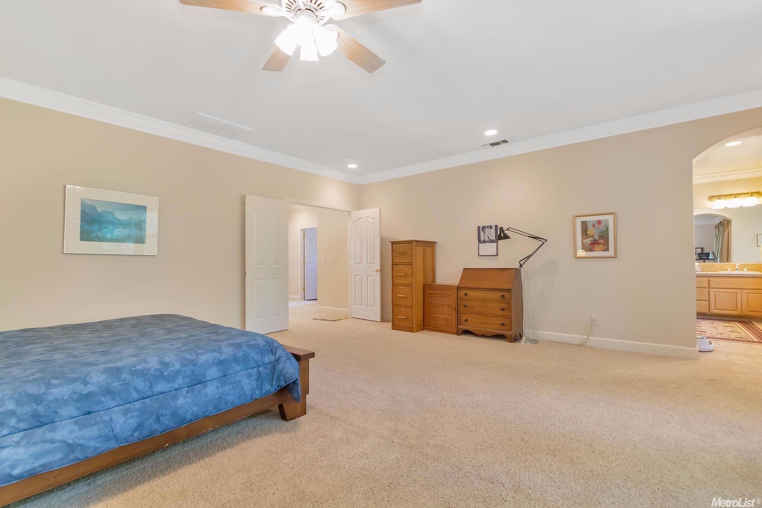 3640 Voleyn St, Carmichael, CA 95608 photo 19