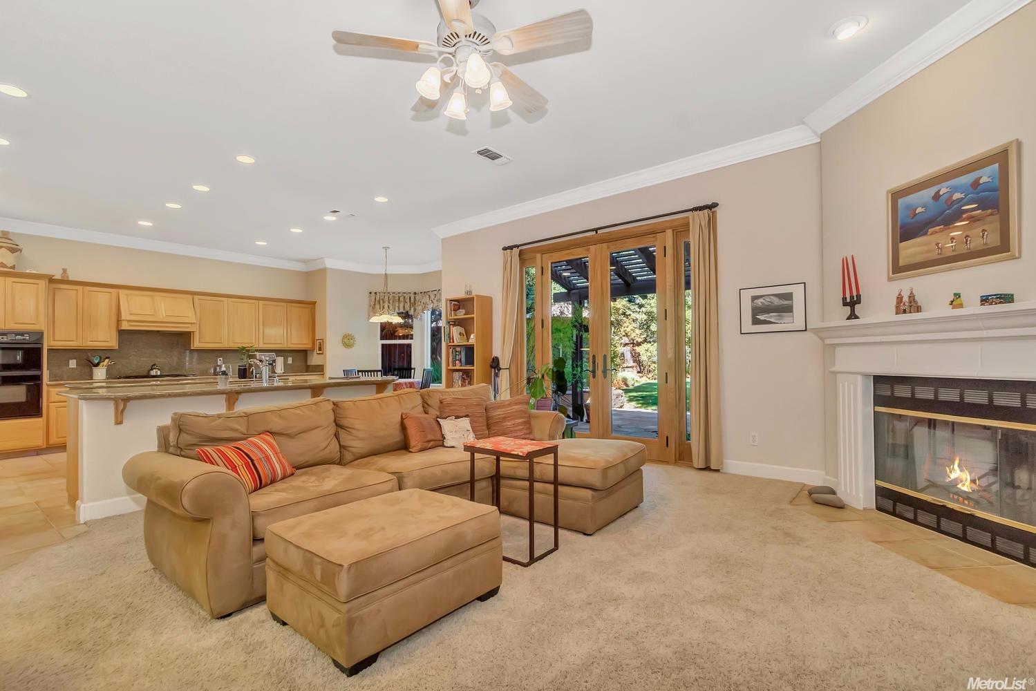 3640 Voleyn St, Carmichael, CA 95608 photo 12