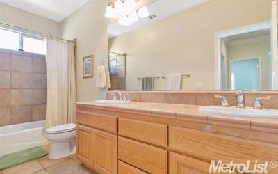 3640 Voleyn St, Carmichael, CA 95608 photo 25
