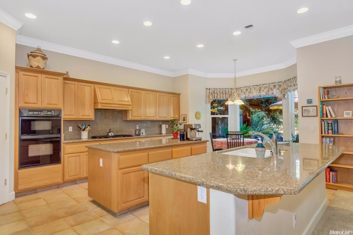 3640 Voleyn St, Carmichael, CA 95608 photo 6