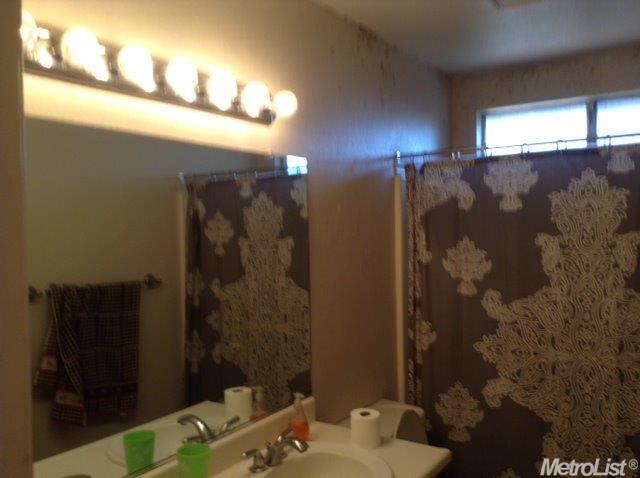 1420 Champagne Ct, Lodi, CA 95242 photo 11
