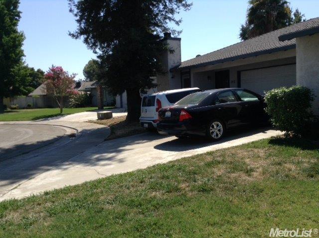 1420 Champagne Ct, Lodi, CA 95242 photo 4