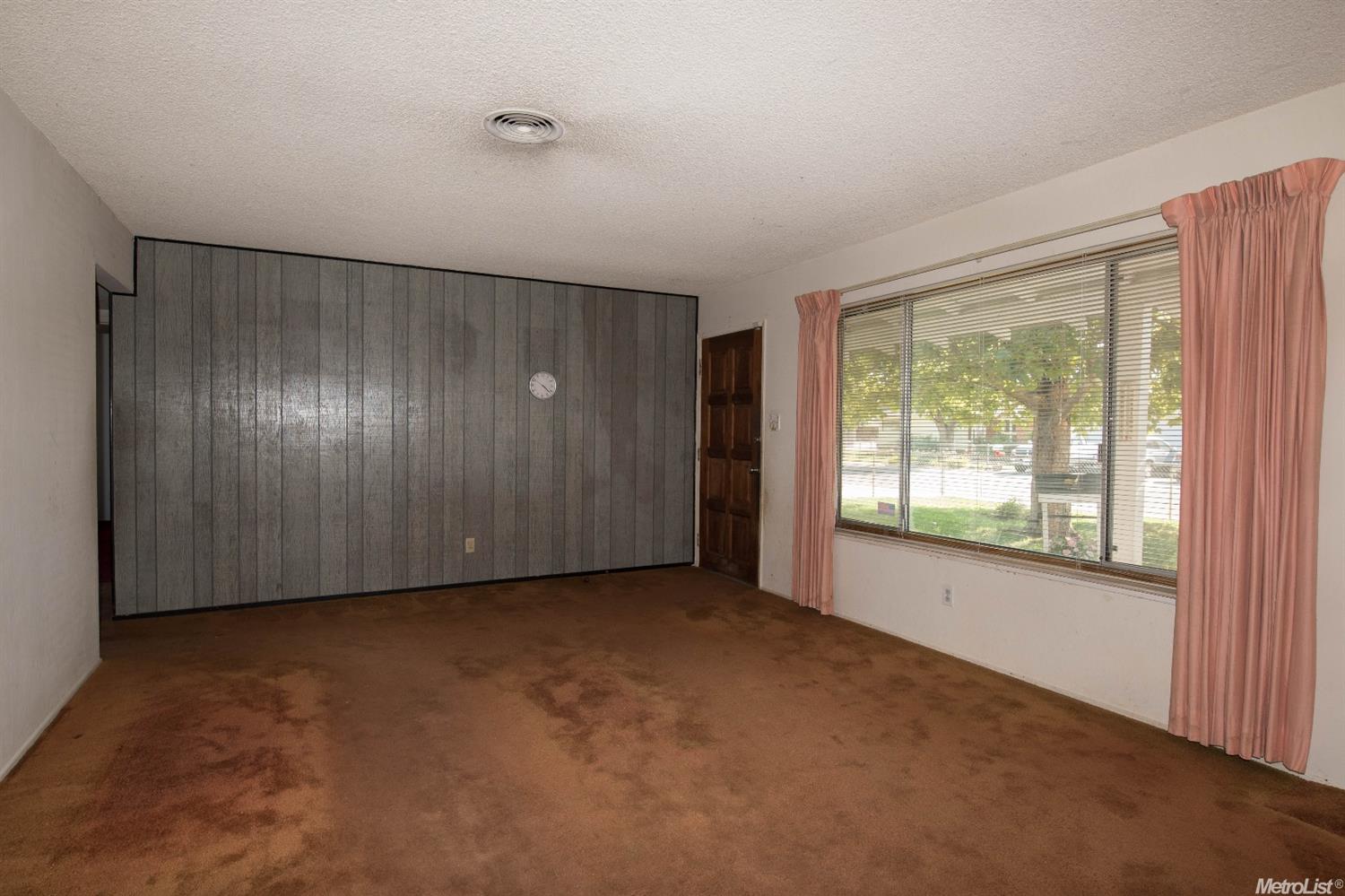 8436 Miguel Way, Elverta, CA 95626 photo 5