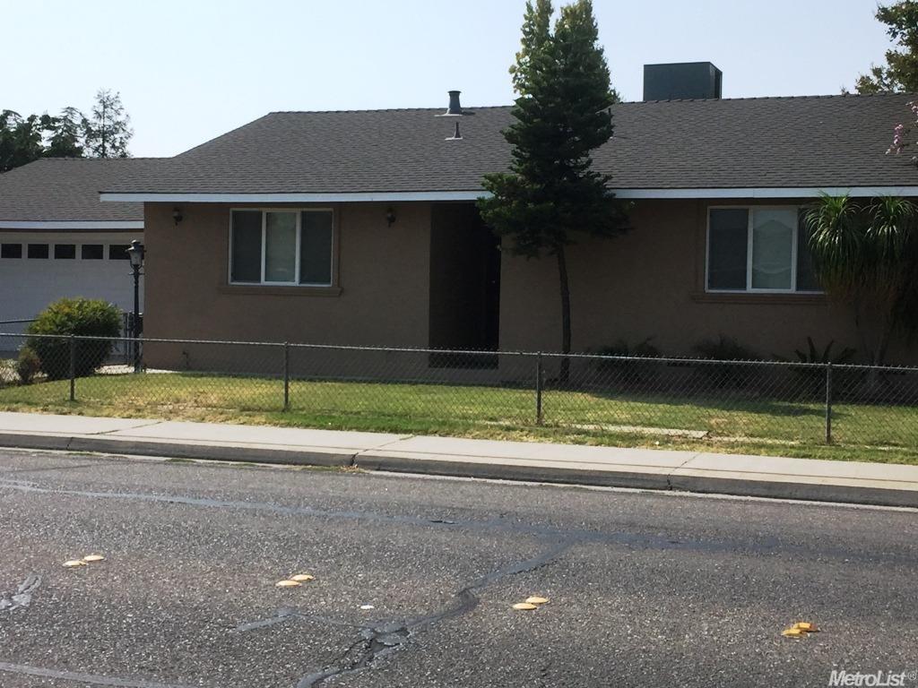 2020 W Rumble Rd, Modesto, CA 95350 photo 1