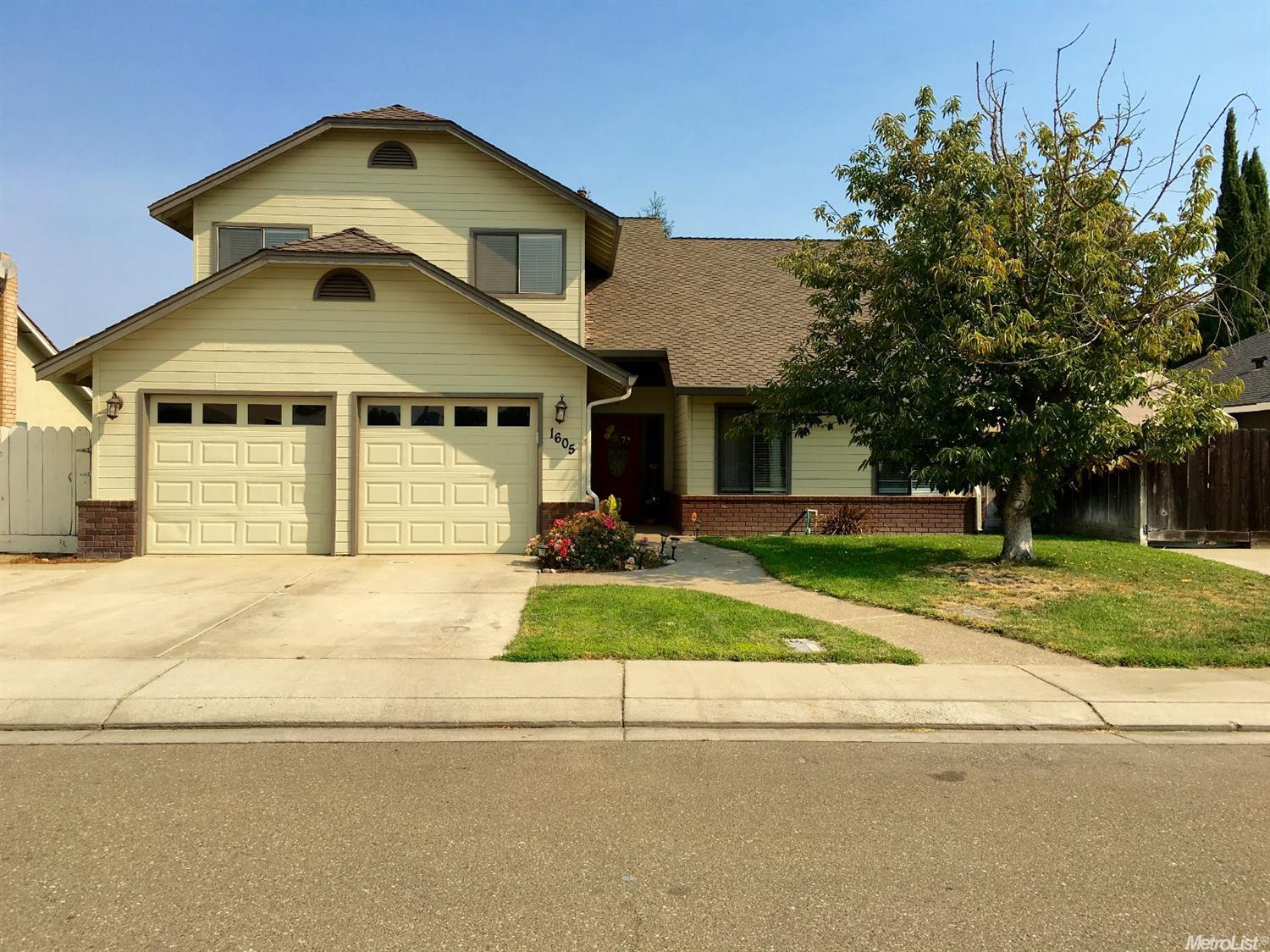 1605 Stanley Dr, Ripon, CA 95366 photo 1