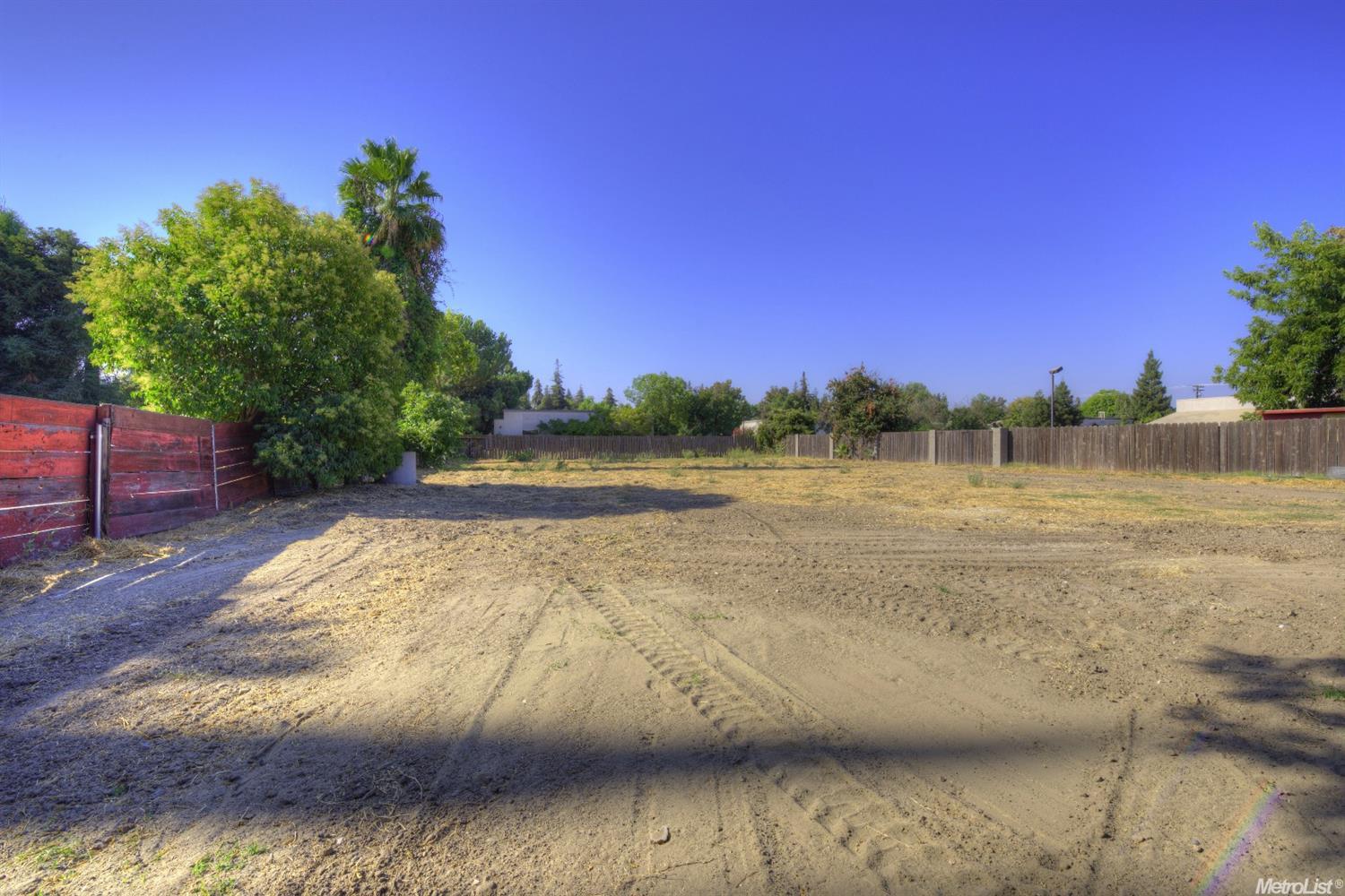 1336 E Orangeburg Ave, Modesto, CA 95355 photo 17