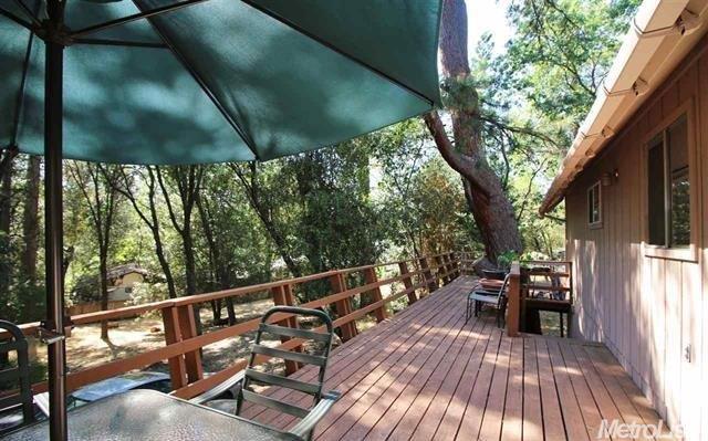 21864 Feather River Dr, Sonora, CA 95370 photo 3