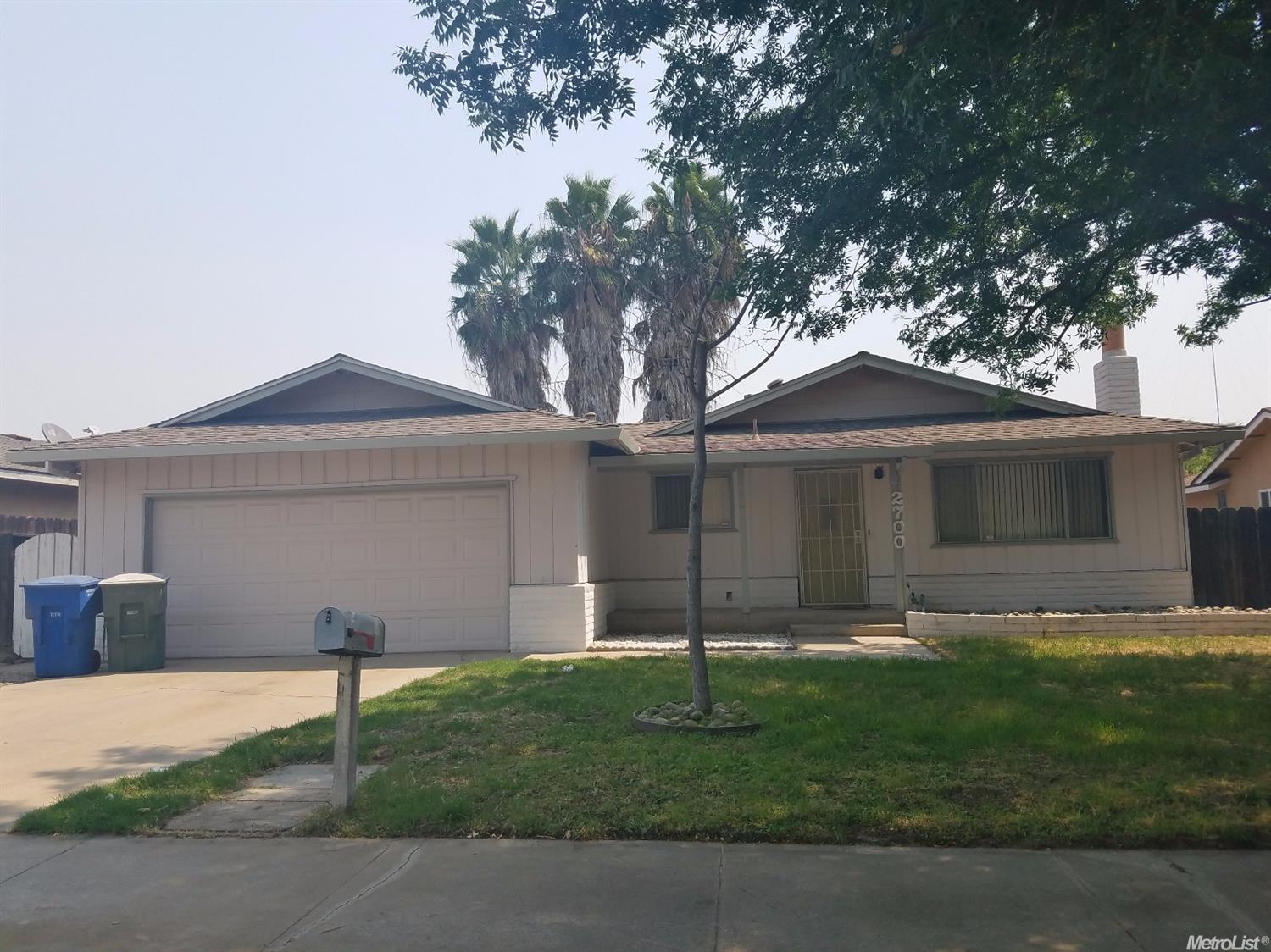 2700 Rose Ave, Ceres, CA 95307 photo 1