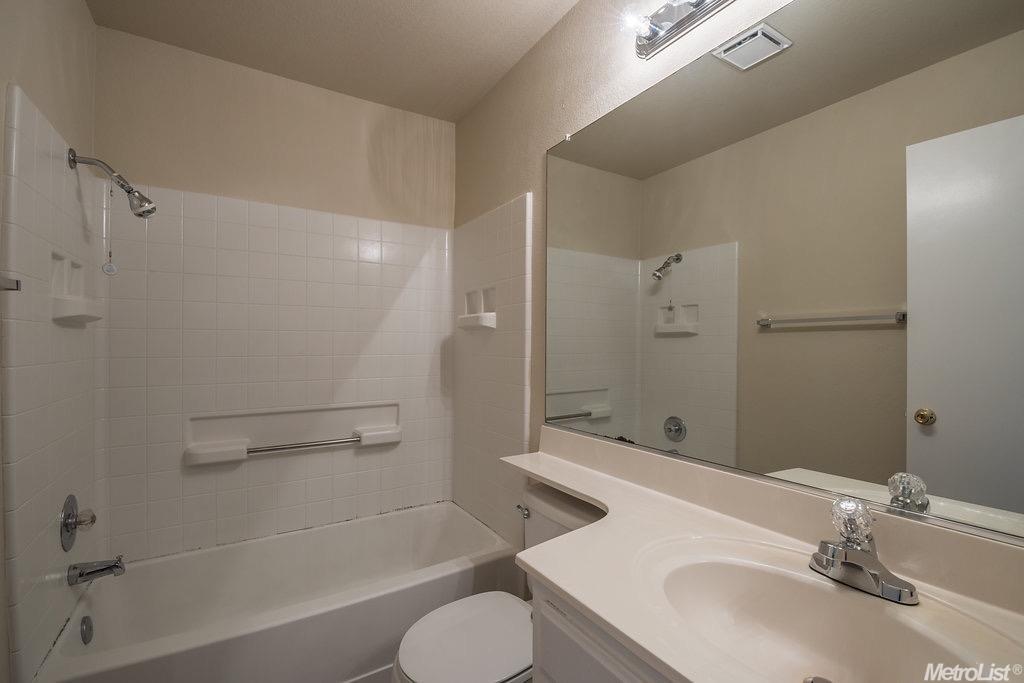 2337 Shadowbrook Way, Modesto, CA 95351 photo 16
